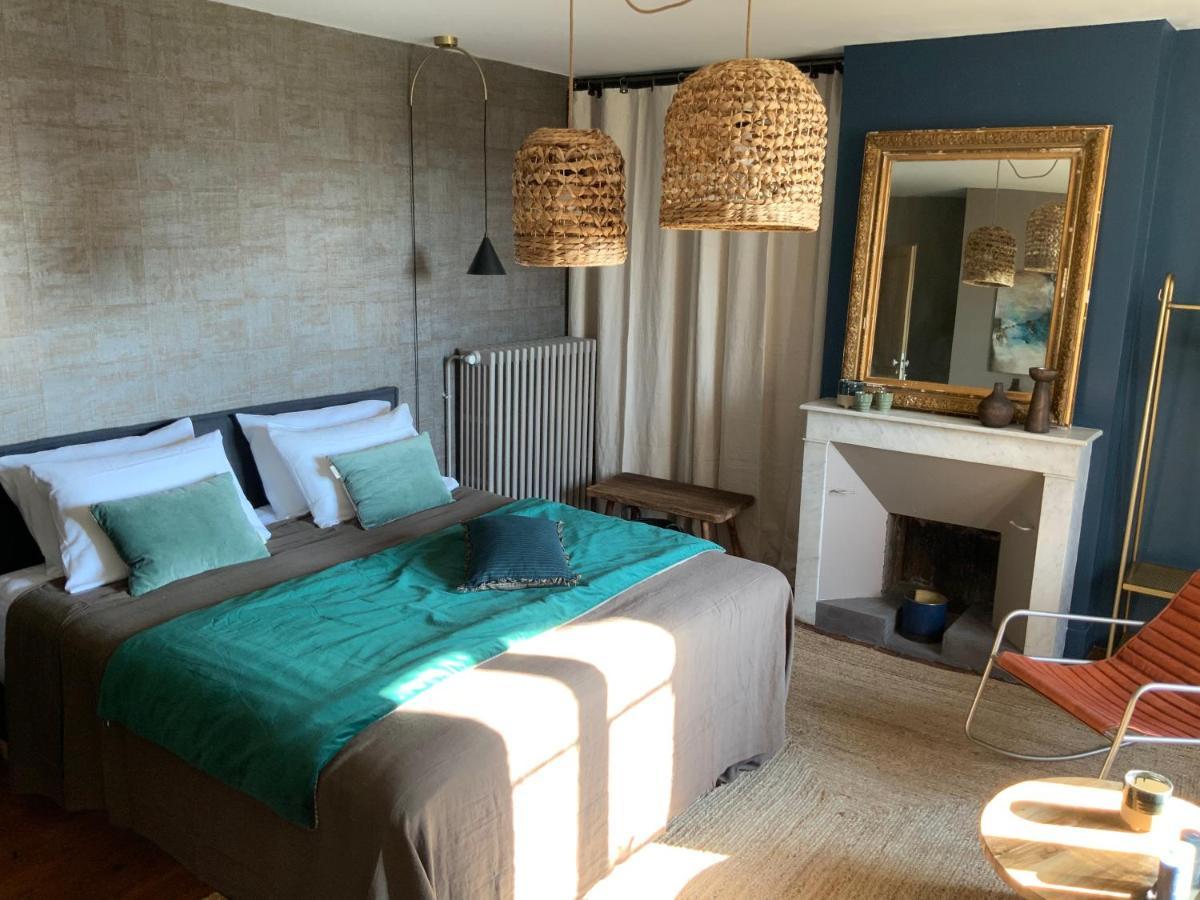 Bed and Breakfast La Bastide Des Grands Chenes Lambesc Esterno foto