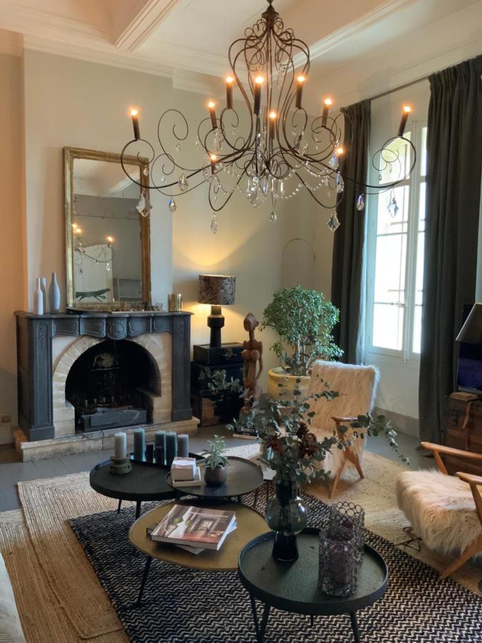Bed and Breakfast La Bastide Des Grands Chenes Lambesc Esterno foto