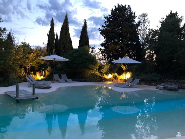 Bed and Breakfast La Bastide Des Grands Chenes Lambesc Esterno foto