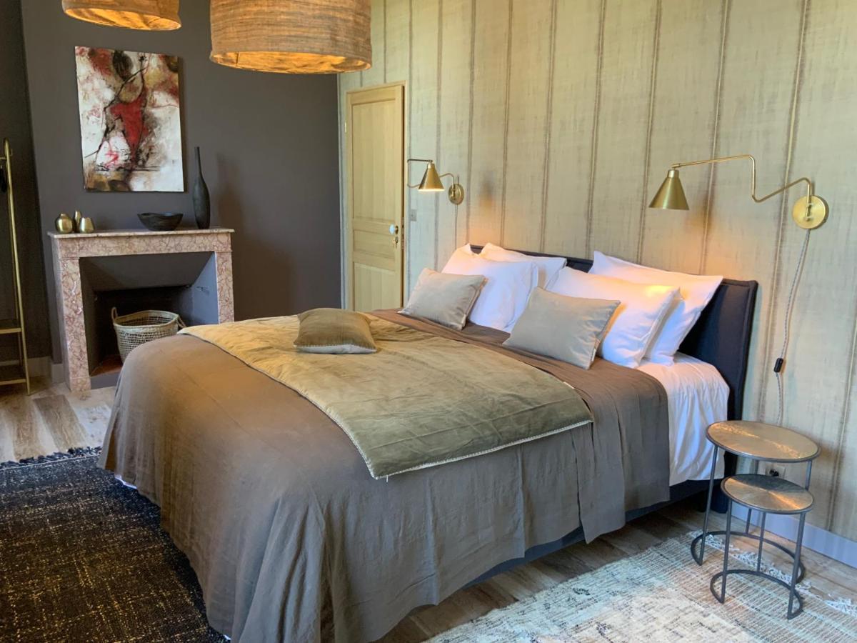 Bed and Breakfast La Bastide Des Grands Chenes Lambesc Esterno foto